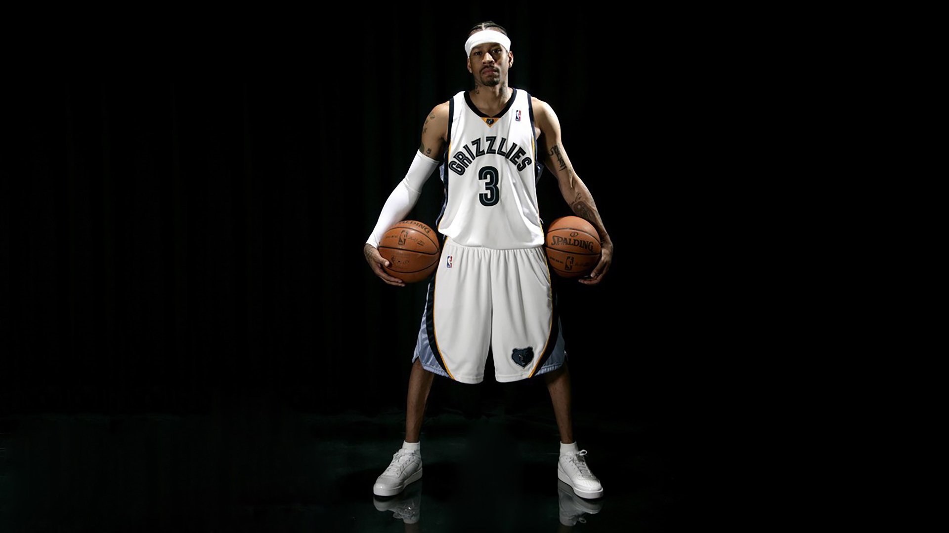 球队阵容轮换及表现点评，球队阵营