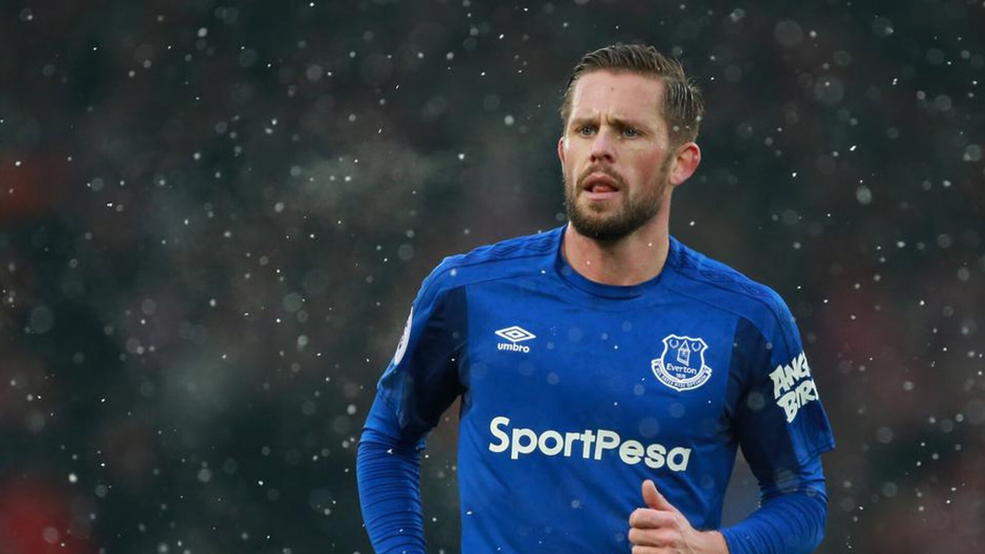 开云体育官方网站-湖人队逐步追赶季后赛，目标明确，湖人季后赛赛程安排